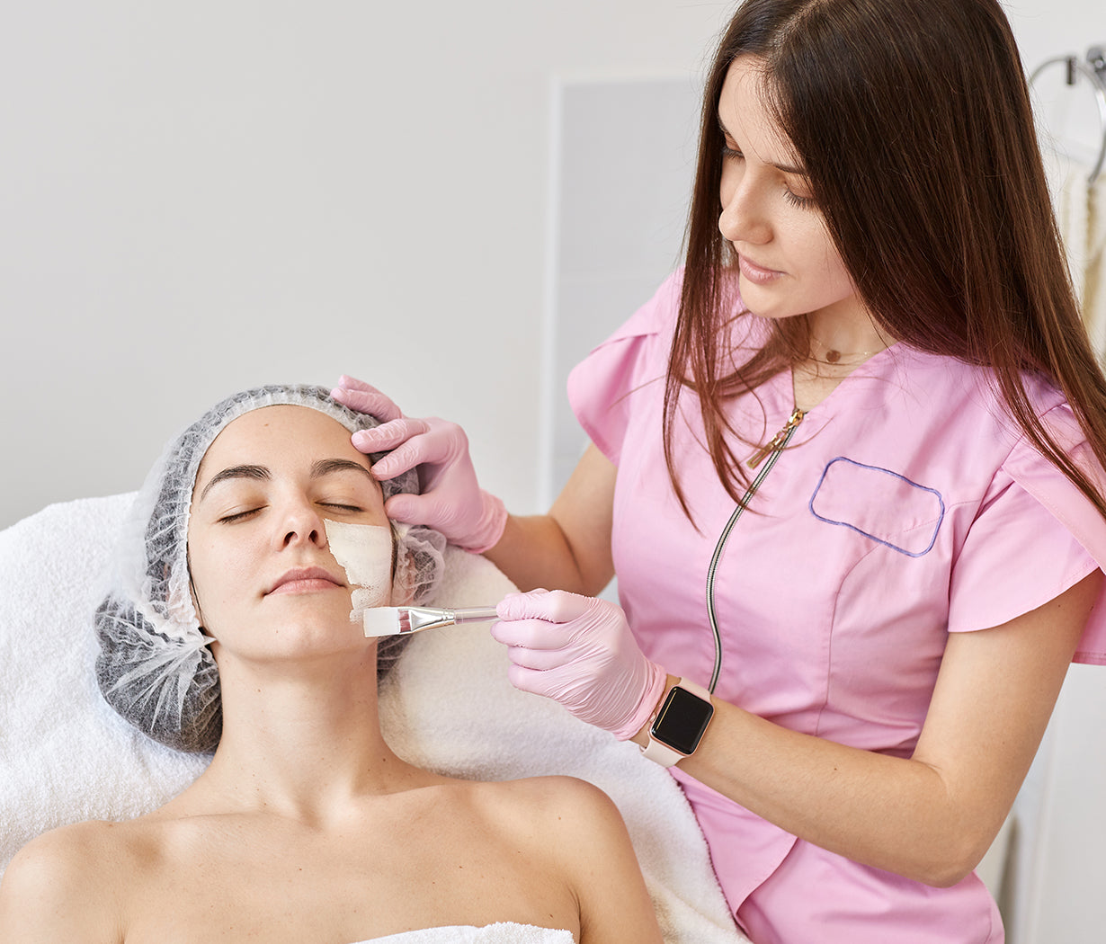 How to select the perfect facial makeup?